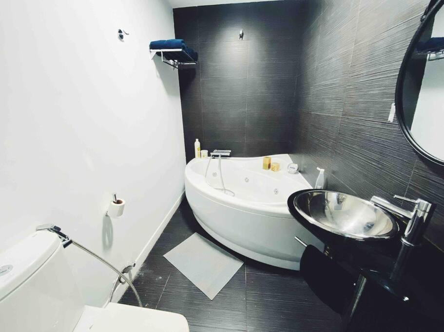 Precioso Apartamento Con Banera Hidromasaje Appartement Sopelana Buitenkant foto